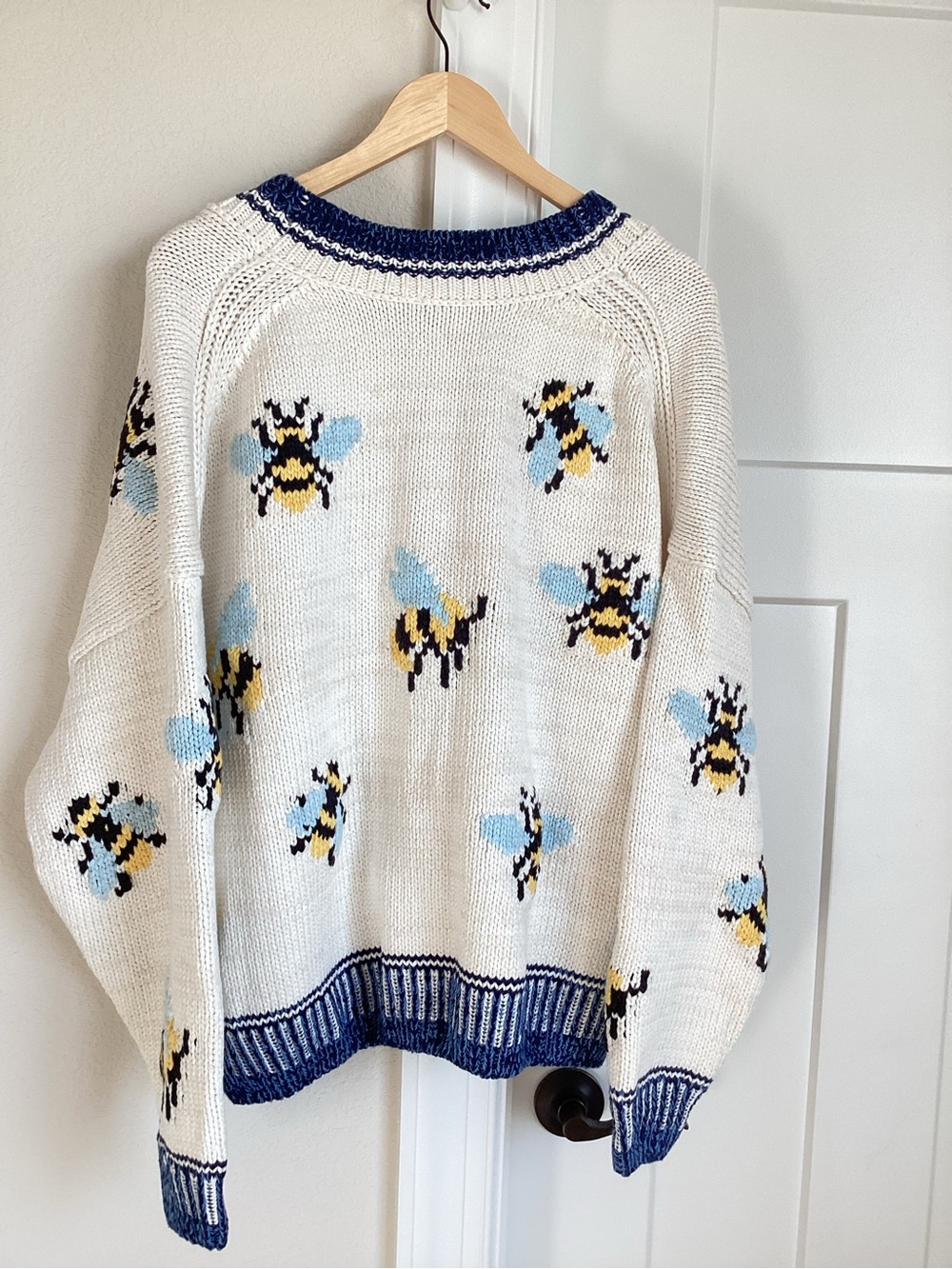 Anthropologie Bee Cardigan Sweater Maeve Icon Chunky New XL Ivory Bumblebee - Picture 9 of 15